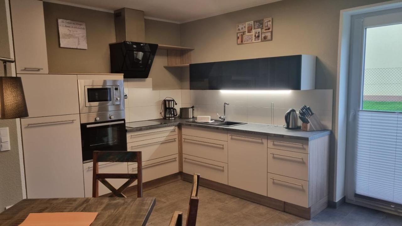 Park-Apartment Scharmuetzelsee Wohnung 1 เวนดิสช์รีทซ์ ภายนอก รูปภาพ