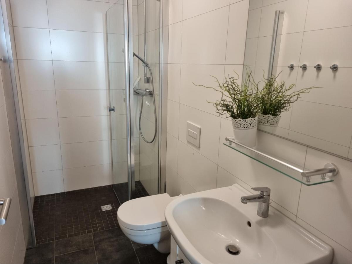 Park-Apartment Scharmuetzelsee Wohnung 1 เวนดิสช์รีทซ์ ภายนอก รูปภาพ