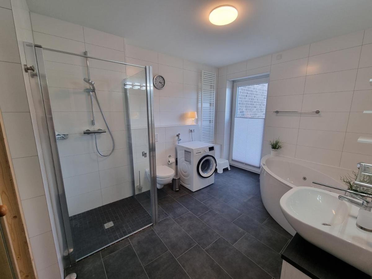 Park-Apartment Scharmuetzelsee Wohnung 1 เวนดิสช์รีทซ์ ภายนอก รูปภาพ